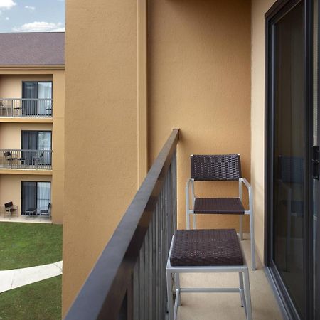 Courtyard By Marriott Fayetteville Exteriér fotografie