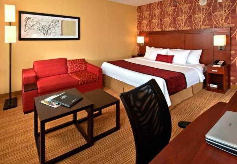 Courtyard By Marriott Fayetteville Exteriér fotografie